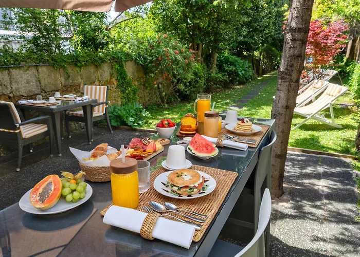 Rosario Townhouse (adults Only) 4*