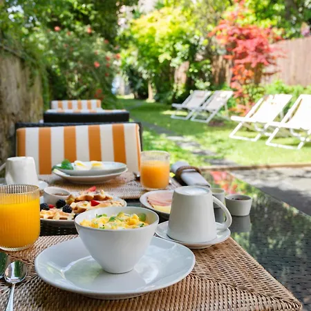 בית הארחה Rosario Townhouse (adults Only) 4*