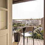 Rosário Townhouse 4*